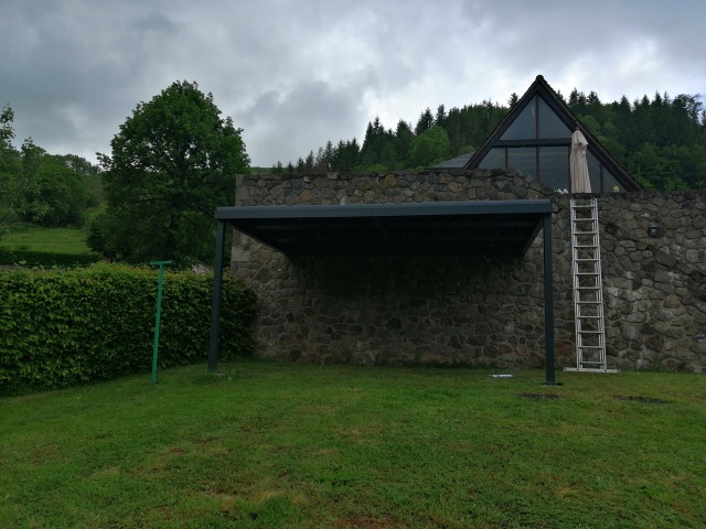 OHE - pergola photovoltaique Auvergne Puy de Dôme