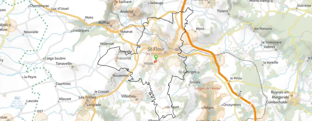 Saint-Flour : cartographie des servitudes d'utilités publiques pouvant concerner l'installation photovoltaïque