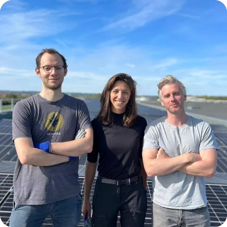 Laure Crémieux, Joseph-Marie Valleix et Benjamin Barnathan (fondateurs de Solarock)